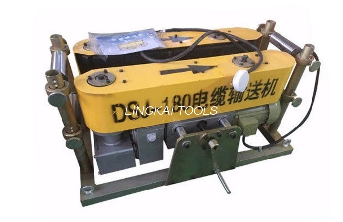 Dụng cụ kéo cáp điện màu vàng / đỏ Băng tải cáp bánh xích DSJ Serise