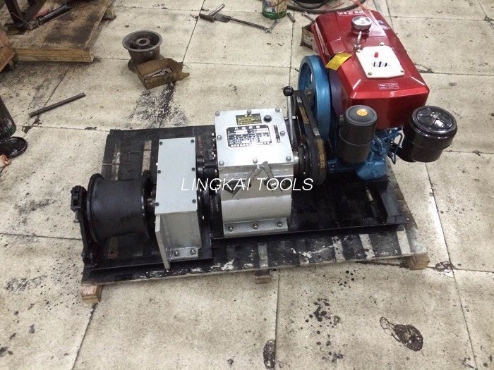 Máy kéo tời cáp truyền động bằng dây đai với động cơ HONDA để xây dựng đường dây