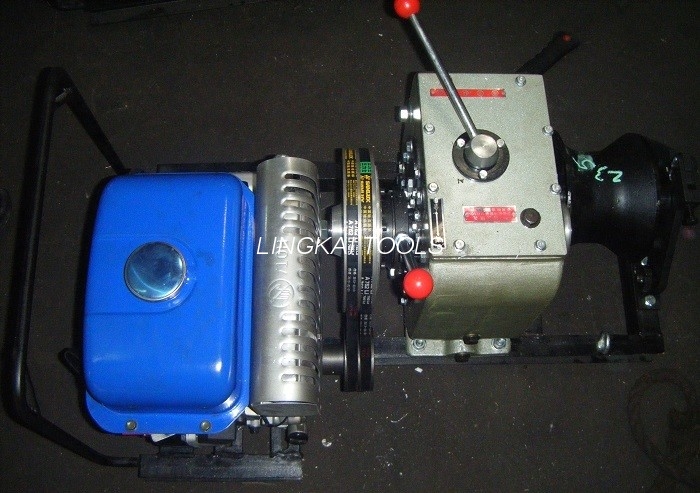 Máy ròng rọc cáp tốc độ cao 200kg Tời chạy bằng xăng / xăng 5 tấn