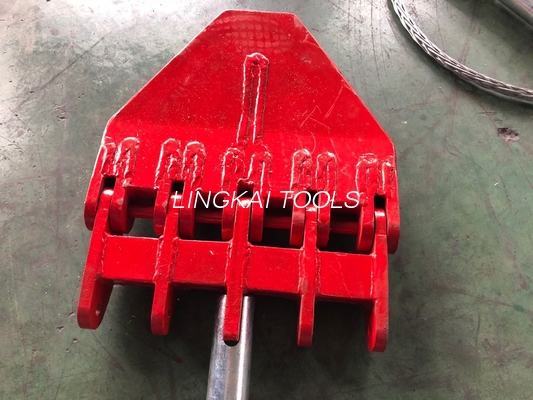 Bảng đầu cho bốn dây dẫn bó kéo dây trên không trong khối xâu chuỗi